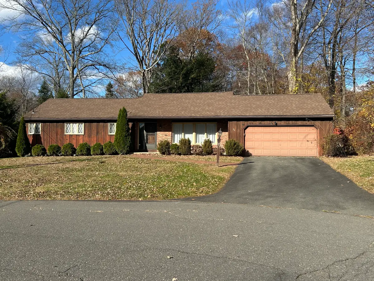 96 Round Hill Road, Naugatuck, CT 06770 - Image #1