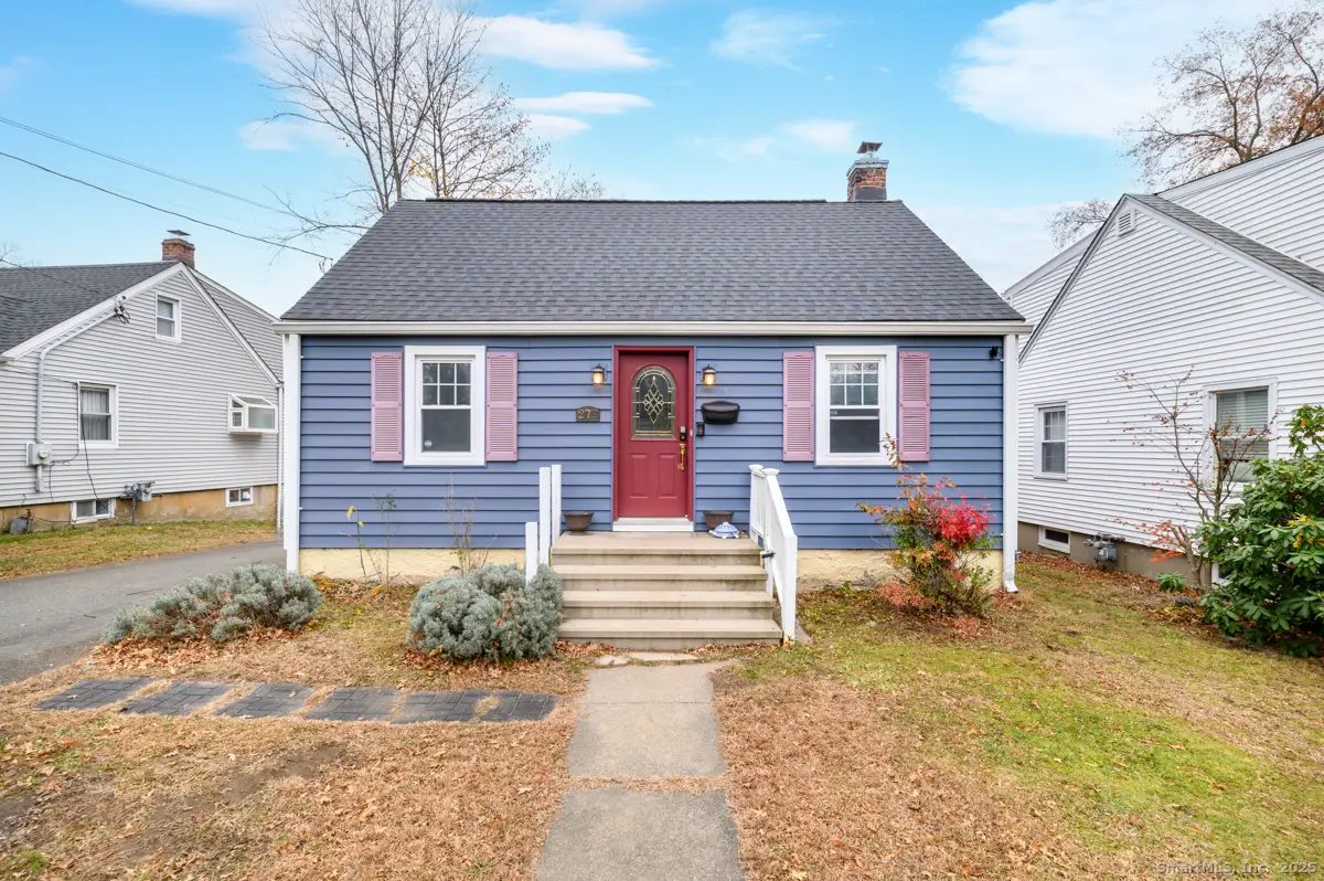 279 Knapps Highway, Fairfield, CT 06825 - Image #1