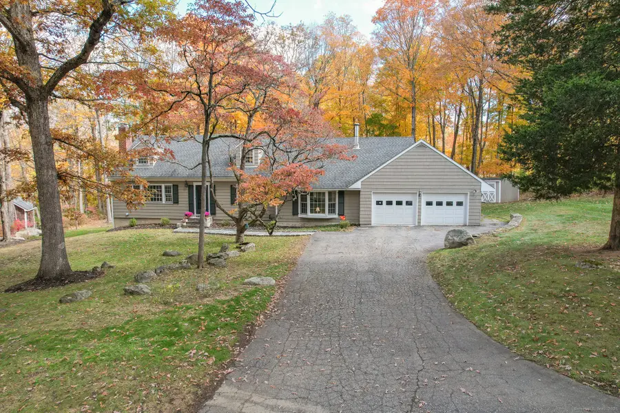 76 Sugarloaf Mountain Road, Ridgefield, CT 06877 - Image #2