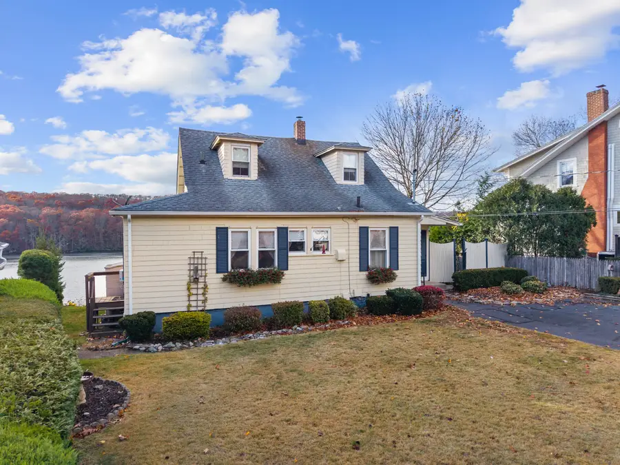 29 Oswegatchie Road, Waterford, CT 06385 - Image #3