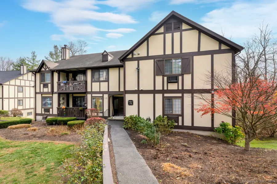 20 Chatham Court #20, Brookfield, CT 06804 - Image #2