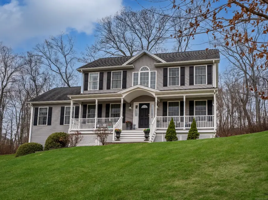 37 Loop Road, Watertown, CT 06795 - Image #2