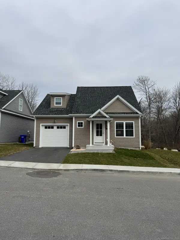 2 Ivy Hill Road #2, Waterford, CT 06385