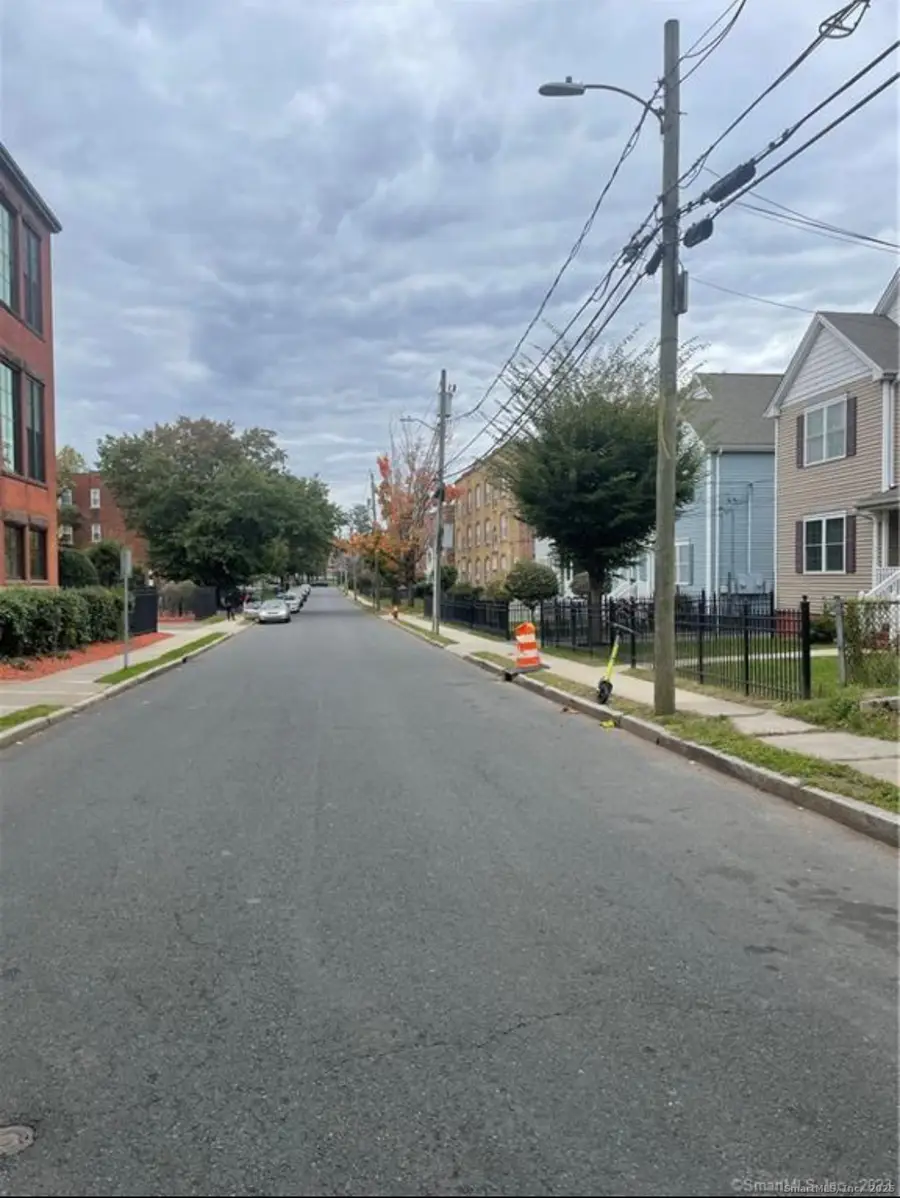 18 School Street, Hartford, CT 06106 - Image #2