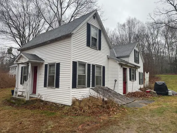 52 Lovers Lane, East Lyme, CT 06333