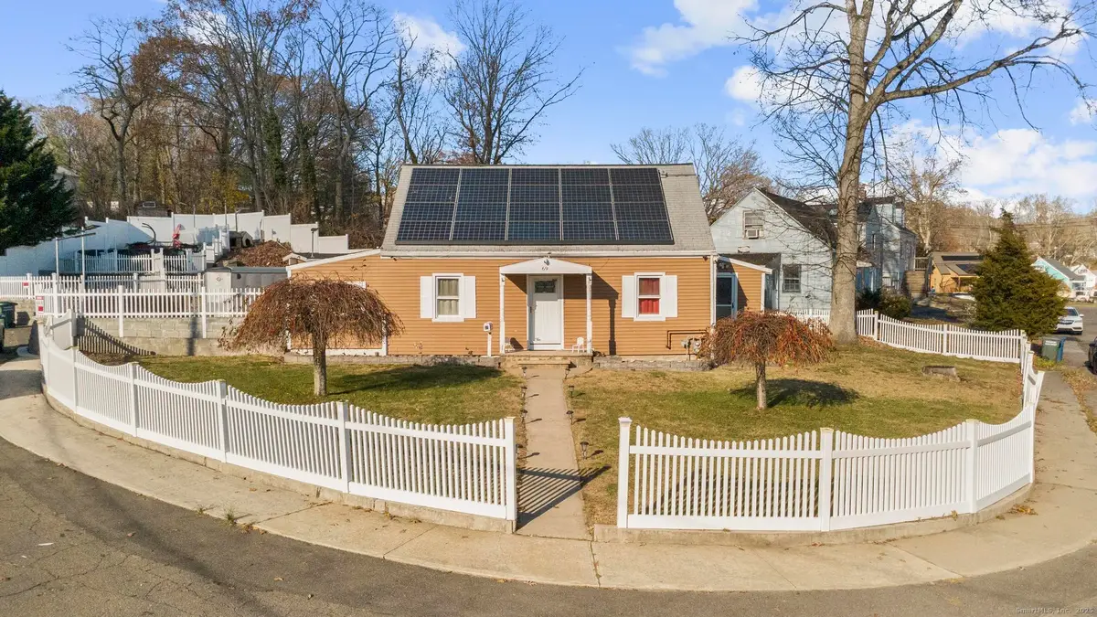 69 Glen Circle, Bridgeport, CT 06610 - Image #1