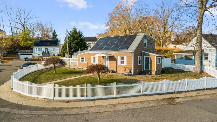 69 Glen Circle, Bridgeport, CT 06610 - Image #2