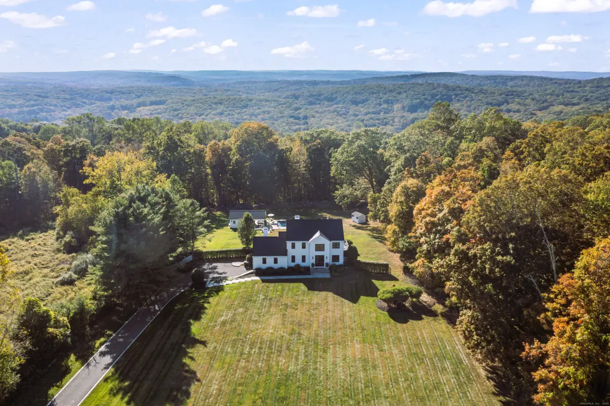 42 Great Ring Road, Newtown, CT 06482 - Image #1