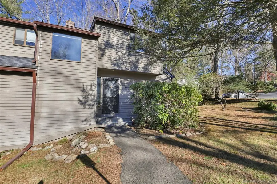 9 Heather Court #9, Woodbury, CT 06798 - Image #3