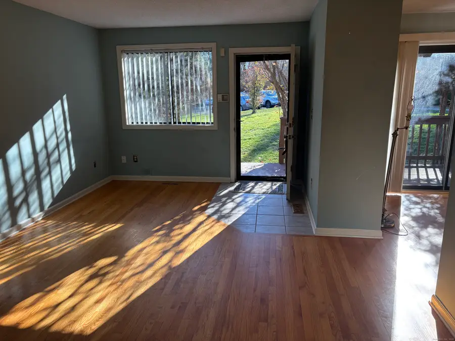 25 Florence Road #71, Branford, CT 06405 - Image #3