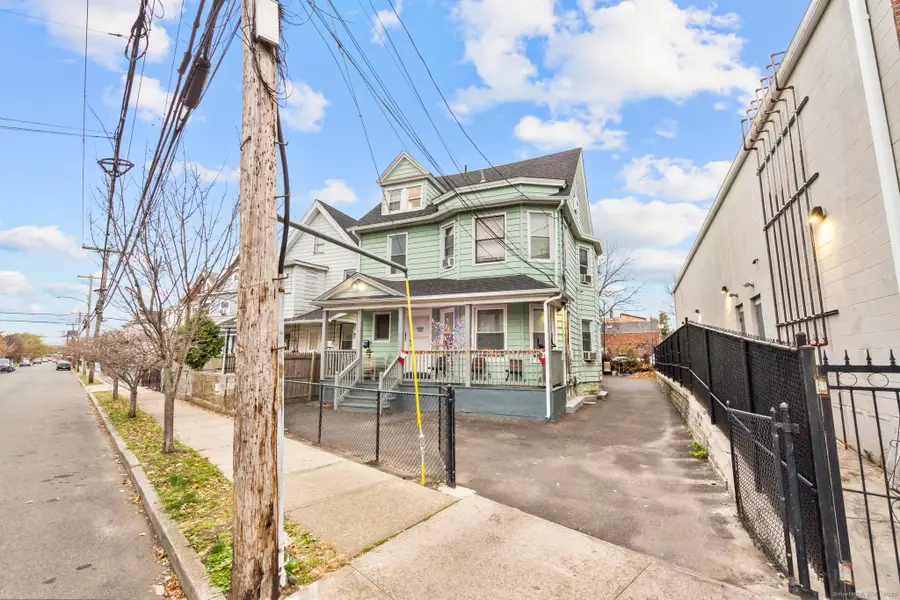 865 Iranistan Avenue, Bridgeport, CT 06604 - Image #2