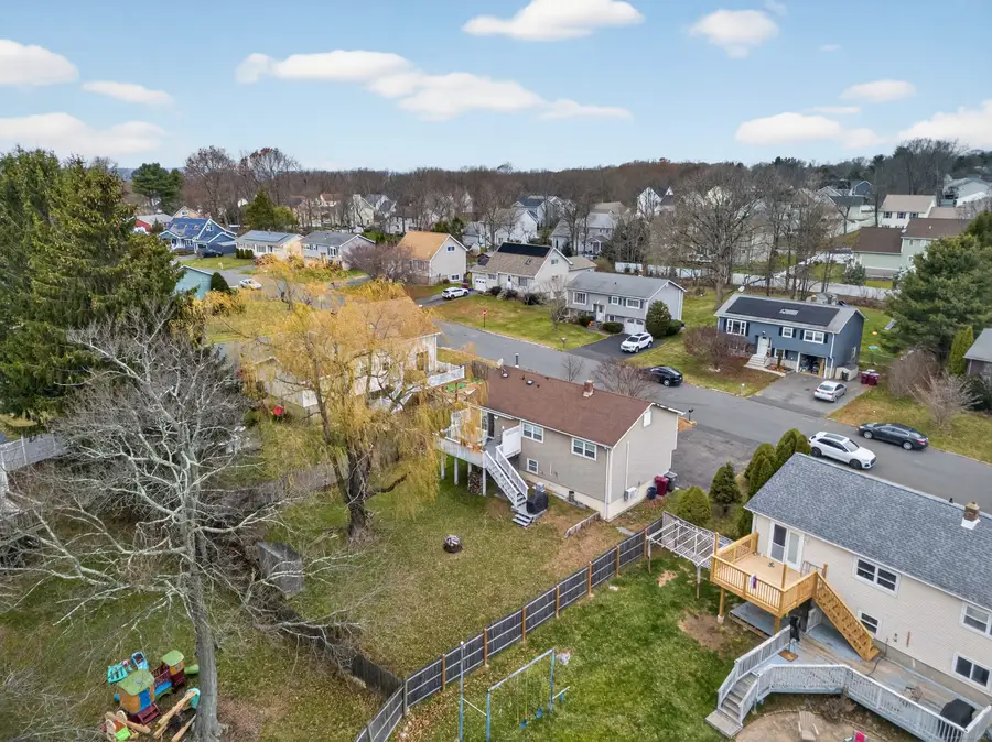 157 Bluebird Drive, Naugatuck, CT 06770 - Image #3