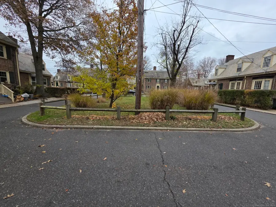 70 Sims Street, Bridgeport, CT 06604 - Image #2