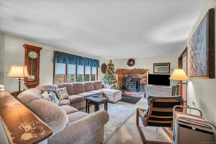 18 Tumblebrook Road, Plymouth, CT 06786 - Image #3