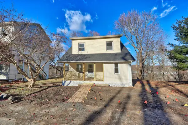 423 Waterville Street, Waterbury, CT 06710