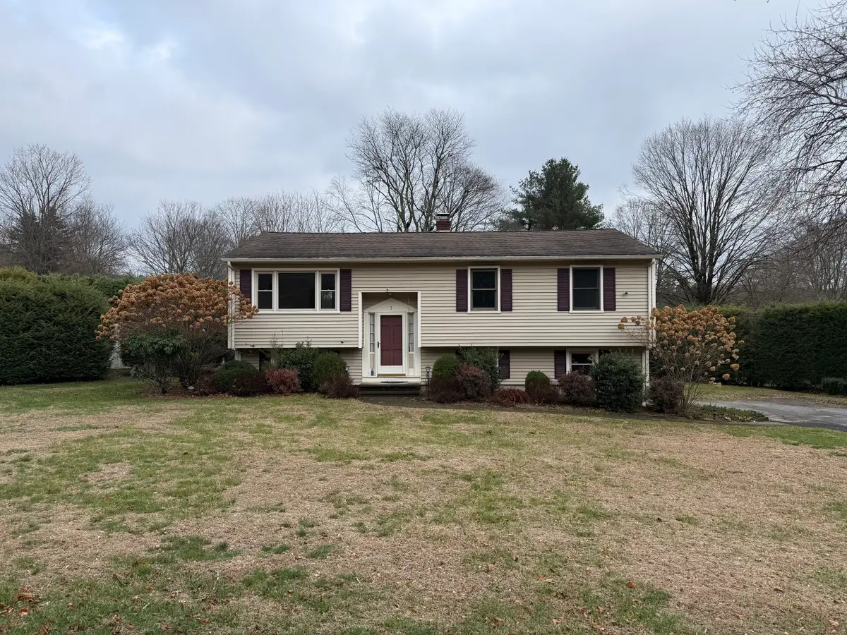 3 Cherry Heights Terrace, Newtown, CT 06482 - Image #1