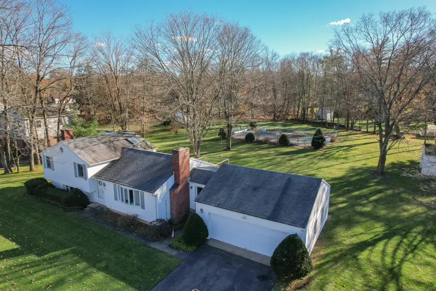 196 Fitch Street, North Haven, CT 06473 - Image #2