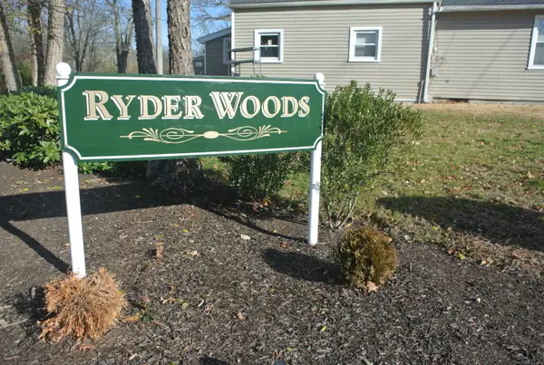 134 Mcquillan Drive, Milford, CT 06460