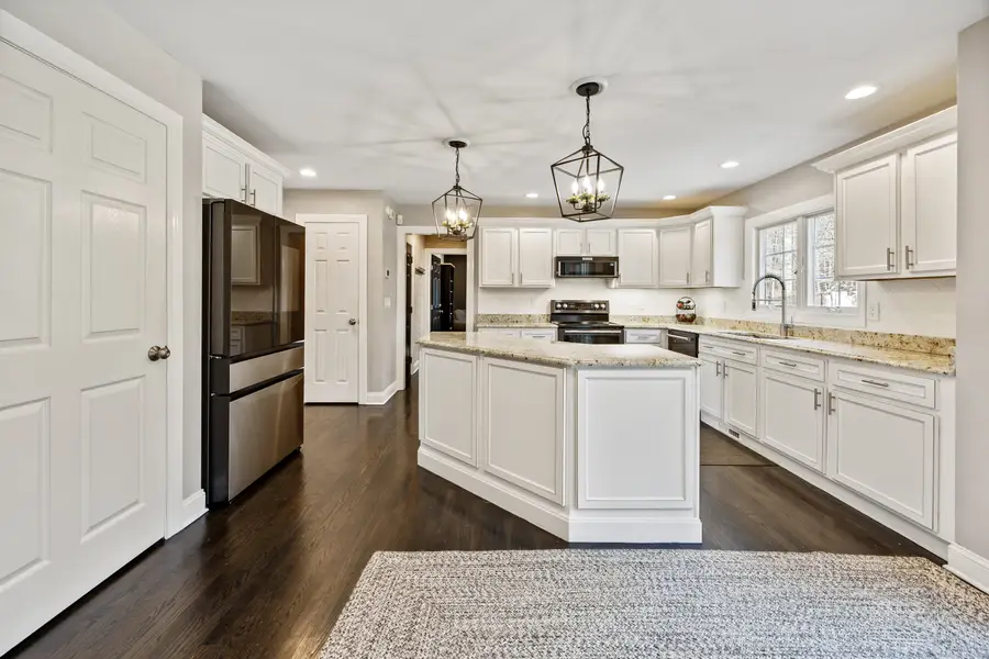 34 Yogananda Street, Newtown, CT 06482 - Image #3