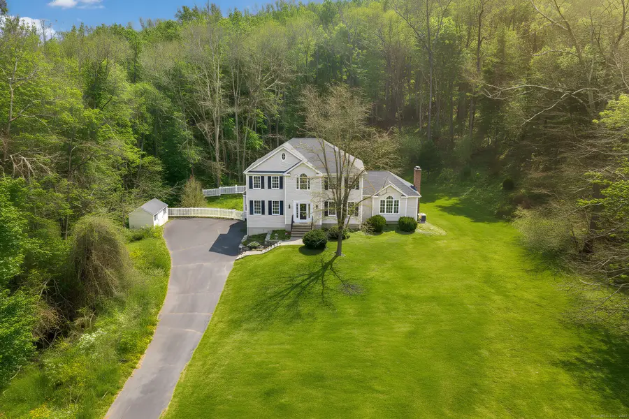 23 Fawnwood Road, Newtown, CT 06482 - Image #2