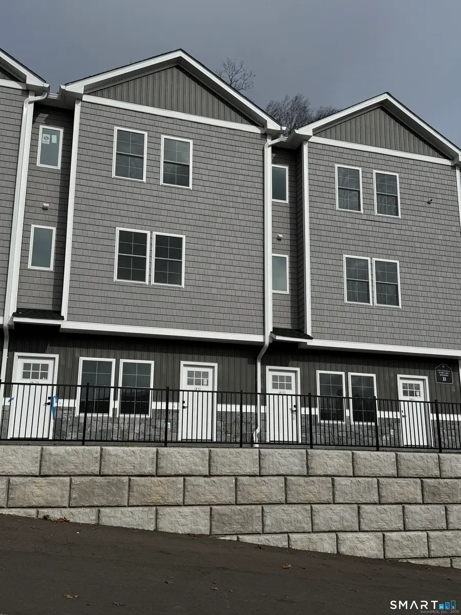 243 Echo Lake Road #B12, Watertown, CT 06795 - Image #3