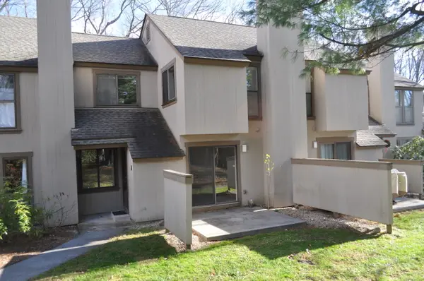 7 Chestnut Drive #7, Avon, CT 06001