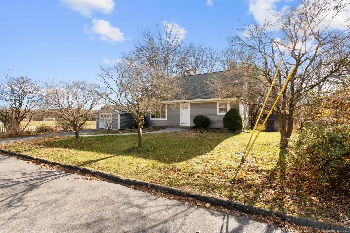 181 Islandview Road, Stratford, CT 06614 - Image #1