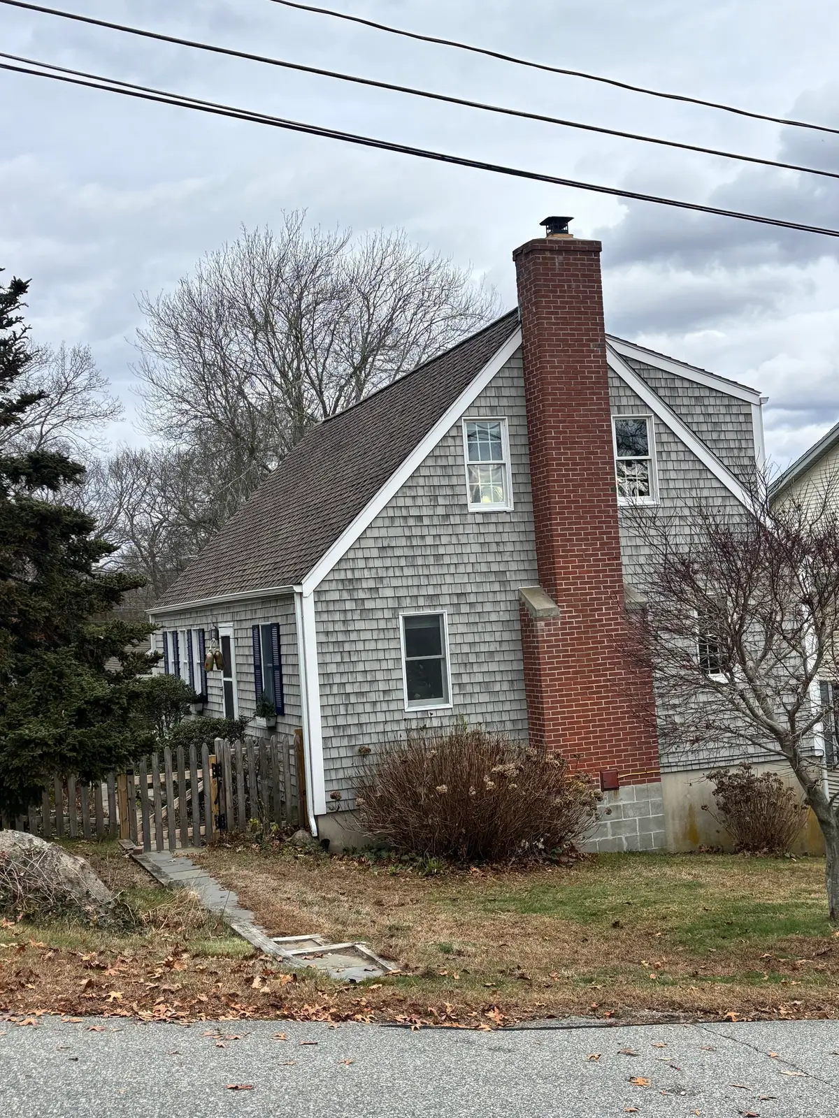 5 Attawan Avenue, Niantic, CT 06357 - Image #1
