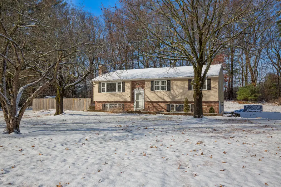 32 Michele Drive, Somers, CT 06071 - Image #2