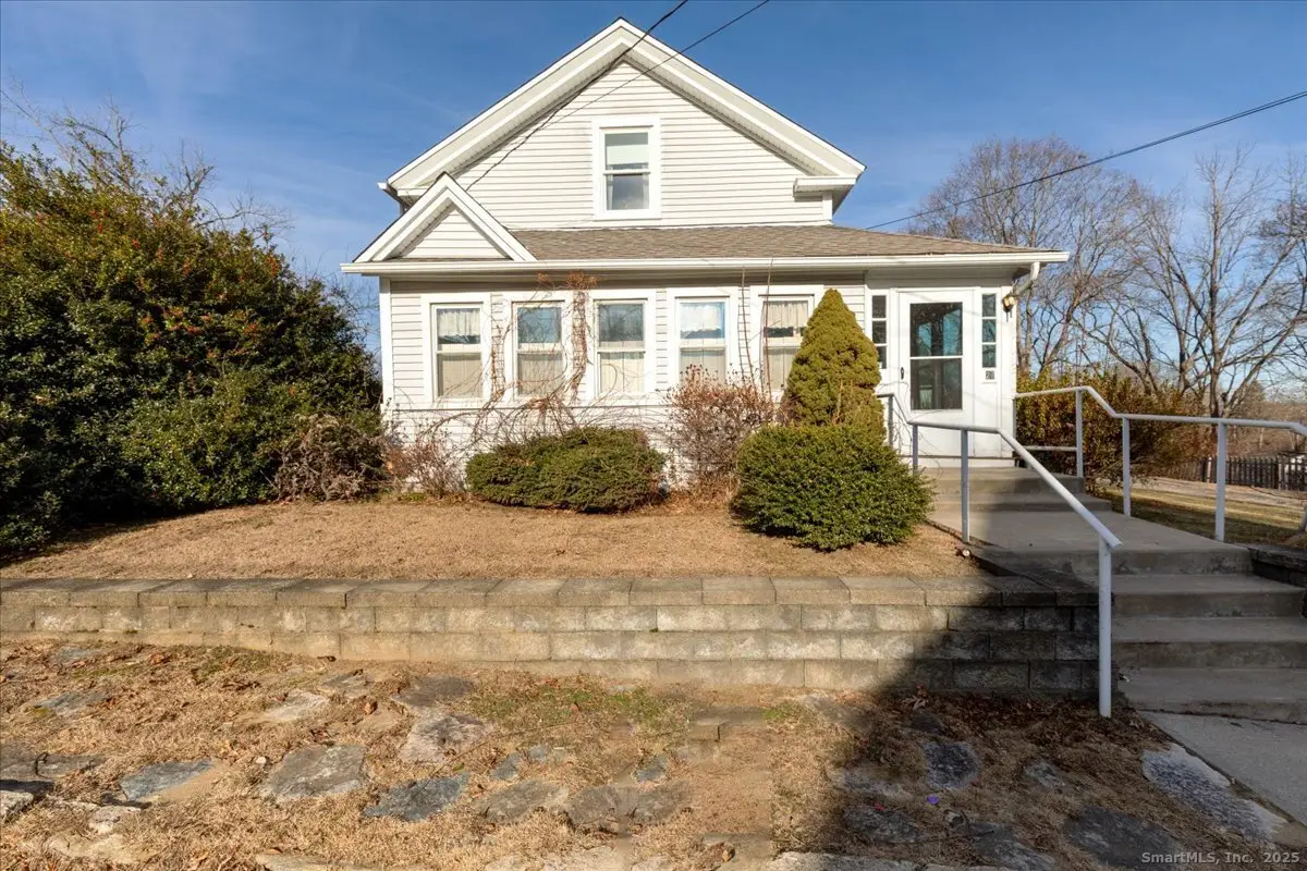 27 Ash Avenue, Willimantic, CT 06226 - Image #1