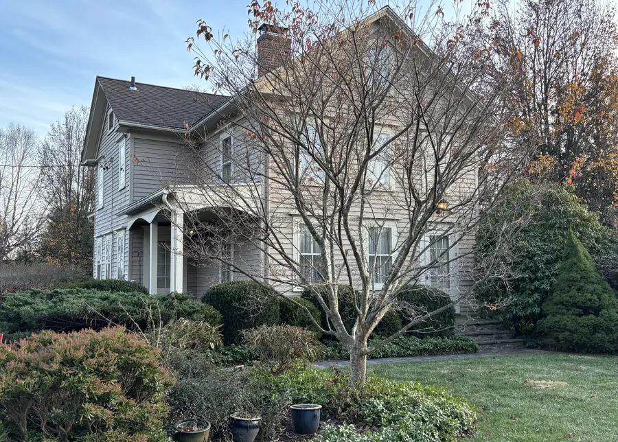 179 Verna Hill Road, Fairfield, CT 06824 - Image #2