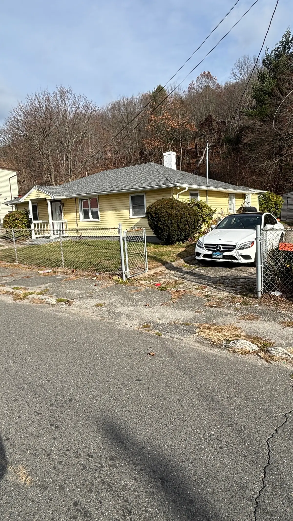 341 Oak Street, Waterbury, CT 06705 - Image #1