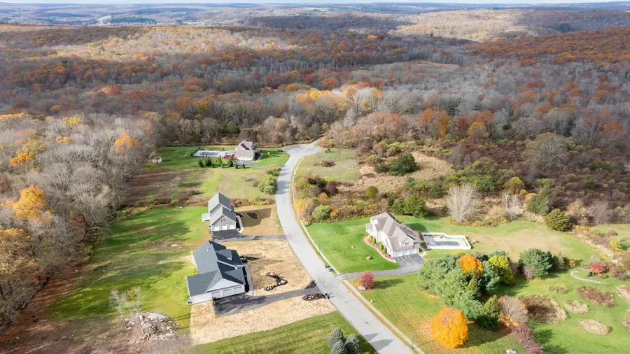 33 Farm View Drive, Norwich, CT 06360 - Image #3