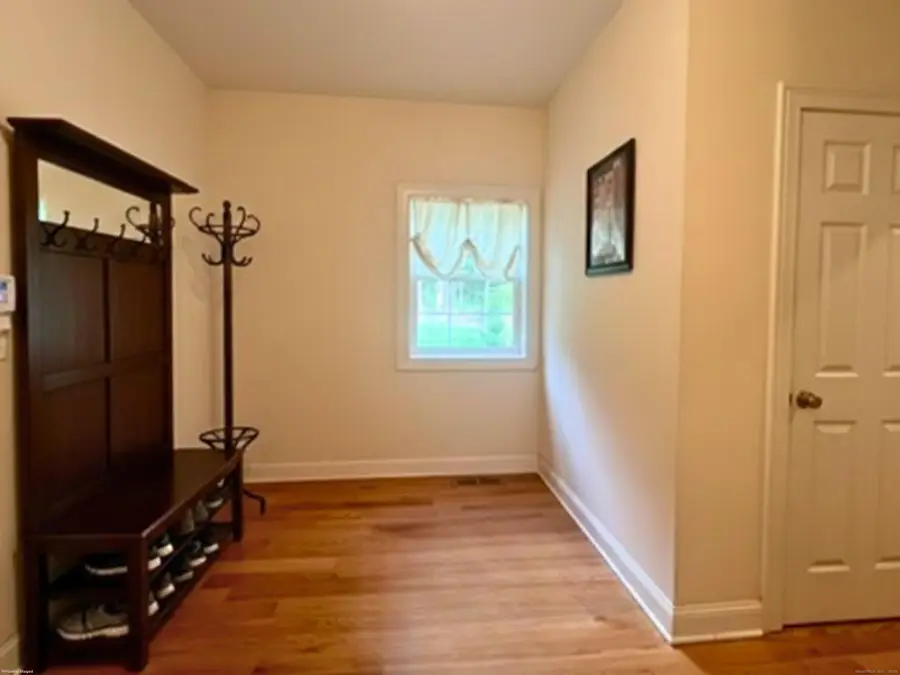 664 Sport Hill Road, Easton, CT 06612 - #3