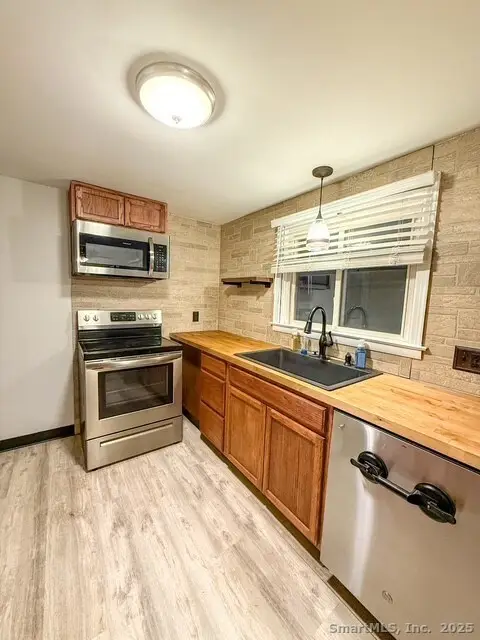 129 Orchard Street, Meriden, CT 06450 - Image #3