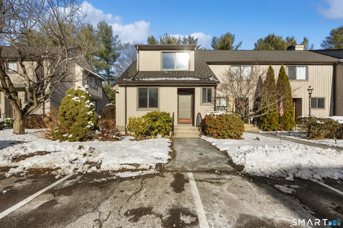 35 Brockton Court #35, Beacon Falls, CT 06403 - Image #1