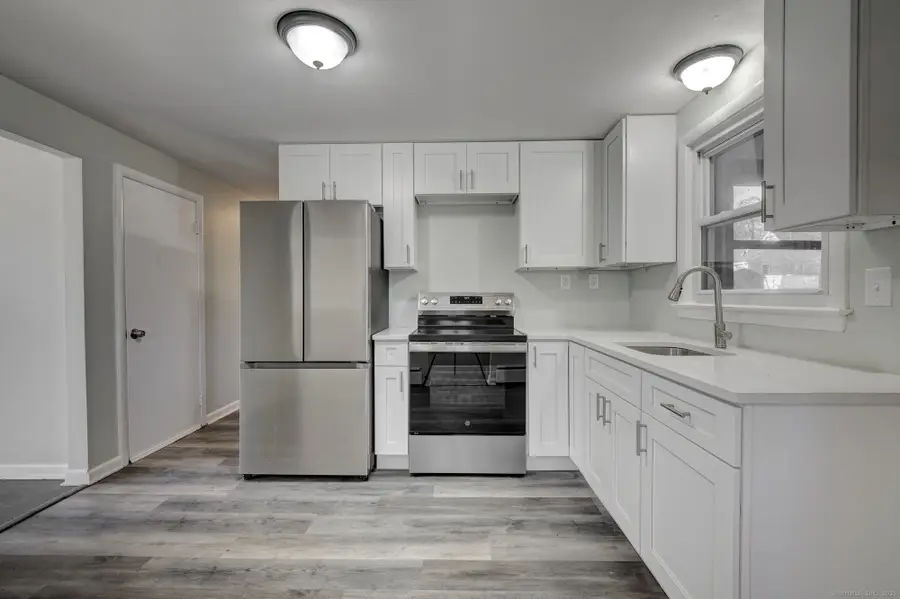 30 Harding Avenue, Bloomfield, CT 06002 - Image #3