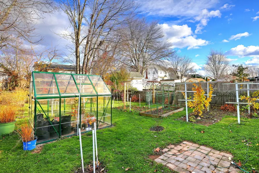 77 Concord Street, New Haven, CT 06512 - Image #2