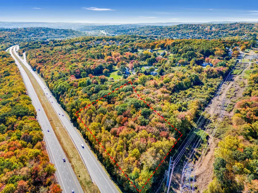 Old Colonial Road, Watertown, CT 06795 - Image #2