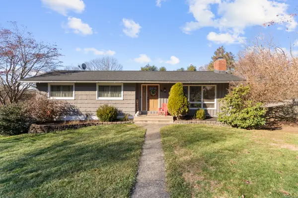 56 Kathy Drive, Seymour, CT 06483