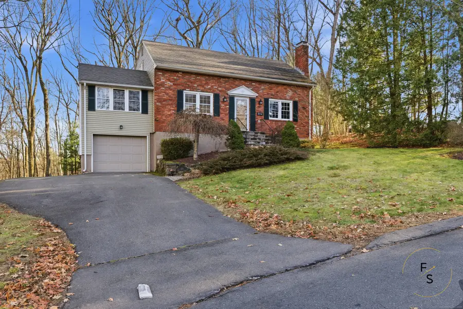 11 Valerie Drive, Vernon, CT 06066 - Image #2