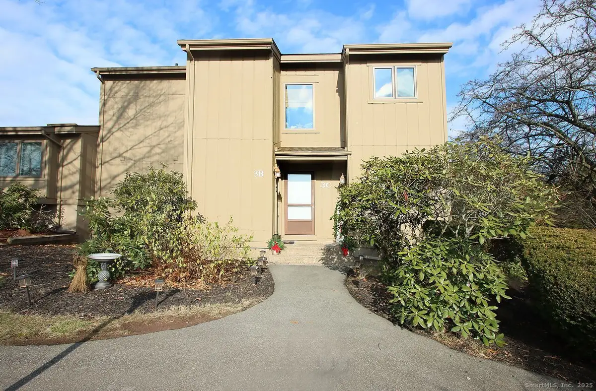 3 Pilgrim Harbor #C, Wallingford, CT 06492 - Image #1