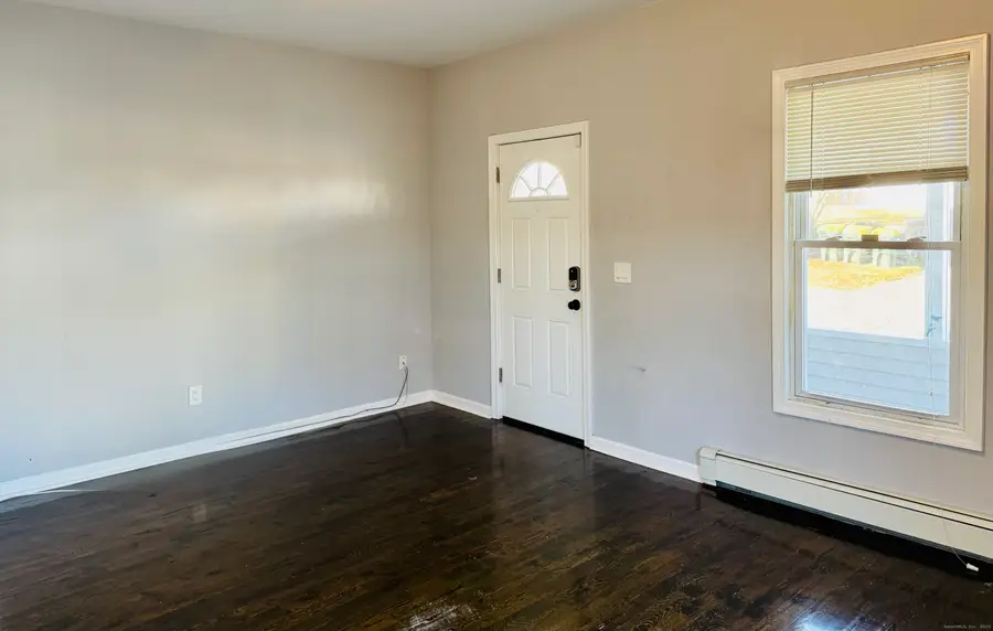 39 Bassett Street, Ansonia, CT 06401 - Image #3