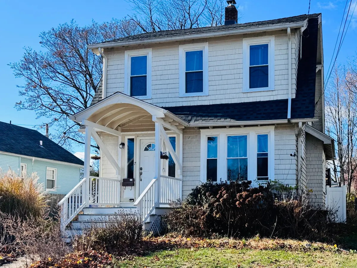 71 Oakland Street, Stratford, CT 06615 - Image #1