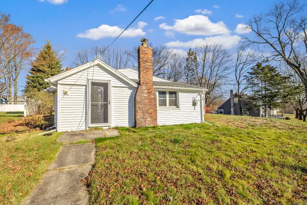 30 Corona Drive, Milford, CT 06460