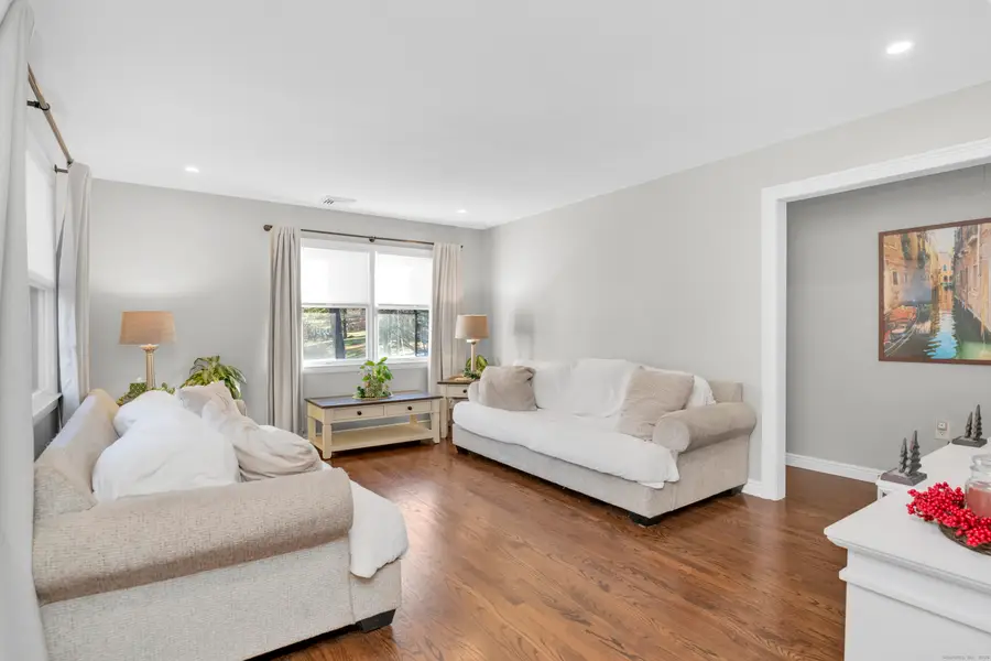 98 Great Hill Road, Oxford, CT 06478 - Image #2