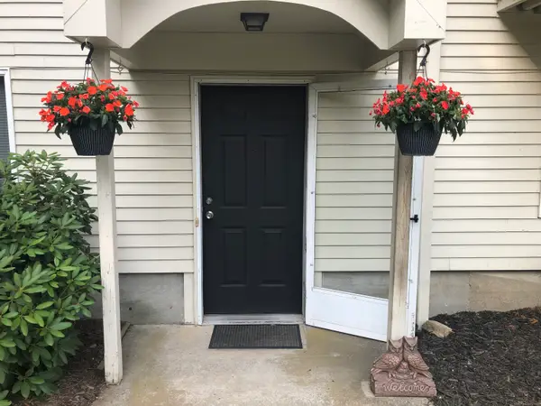 49 Canterbury Road #APT K, Plainfield, CT 06374