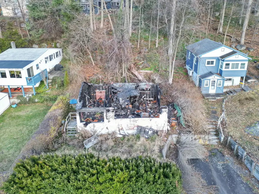 54 Lavelle Avenue, New Fairfield, CT 06812 - Image #2