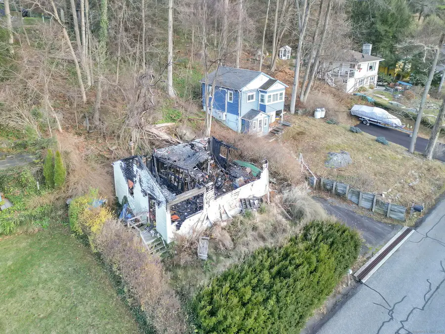 54 Lavelle Avenue, New Fairfield, CT 06812 - Image #3