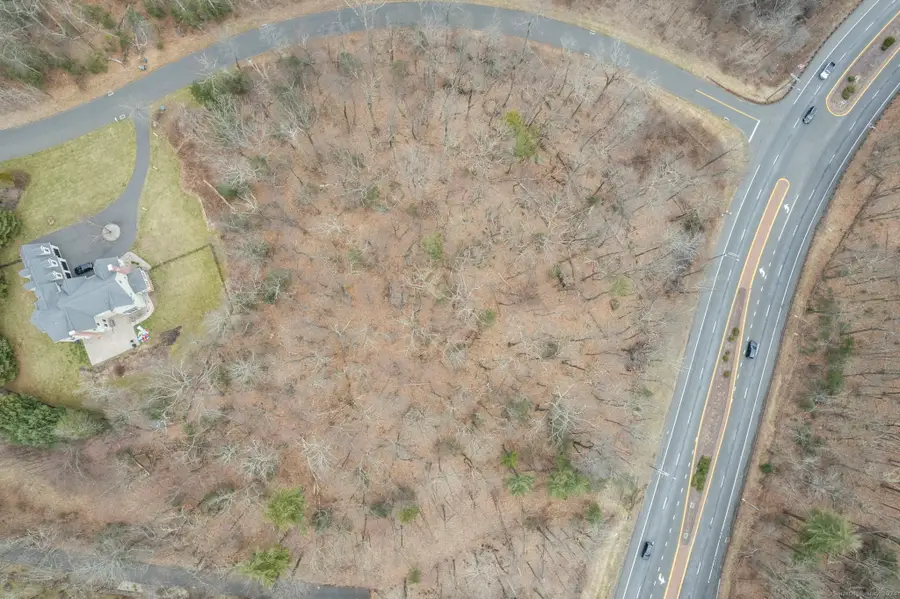 15 Parsons Way, Avon, CT 06001 - Image #3